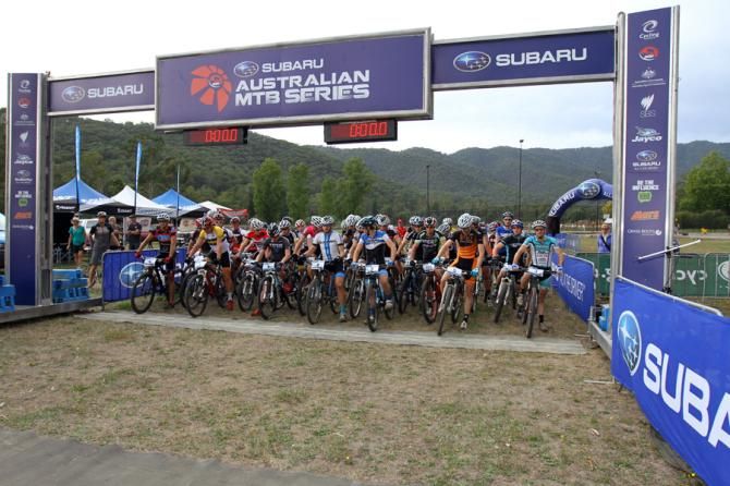 Elite men lined up for the cross country in Bright