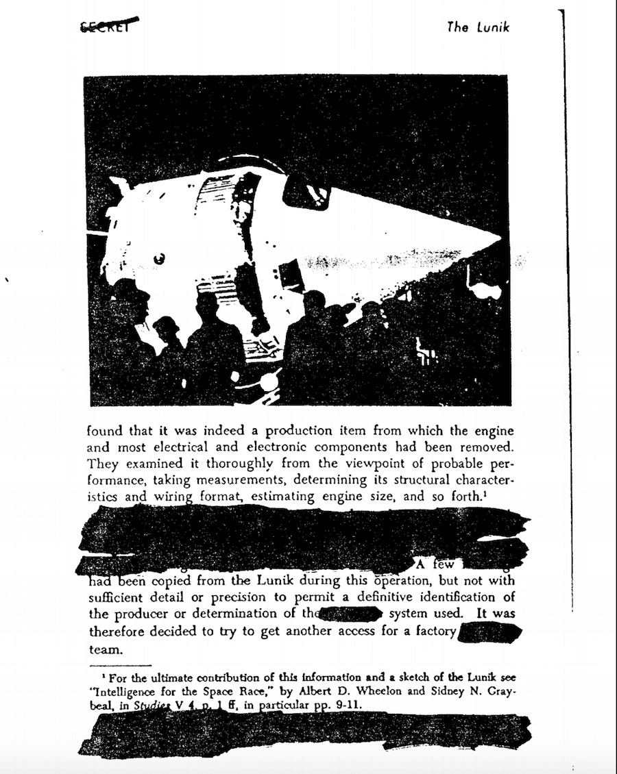 A page from a document about the Lunik satellite.