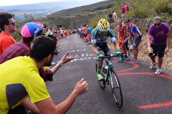 David Arroyo (Caja Rural) cheered on by the fans