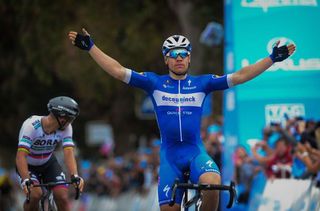 Deceuninck-QuickStep's Fabio Jakobsen wins stage 4 of the 2019 Tour of California, while third-placed Peter Sagan (Bora-Hansgrohe) checks on the competition