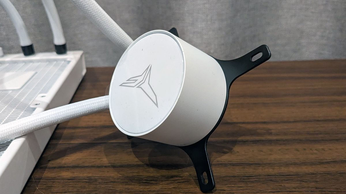 Teamgroup Siren Duo360 AIO cooler CPU block