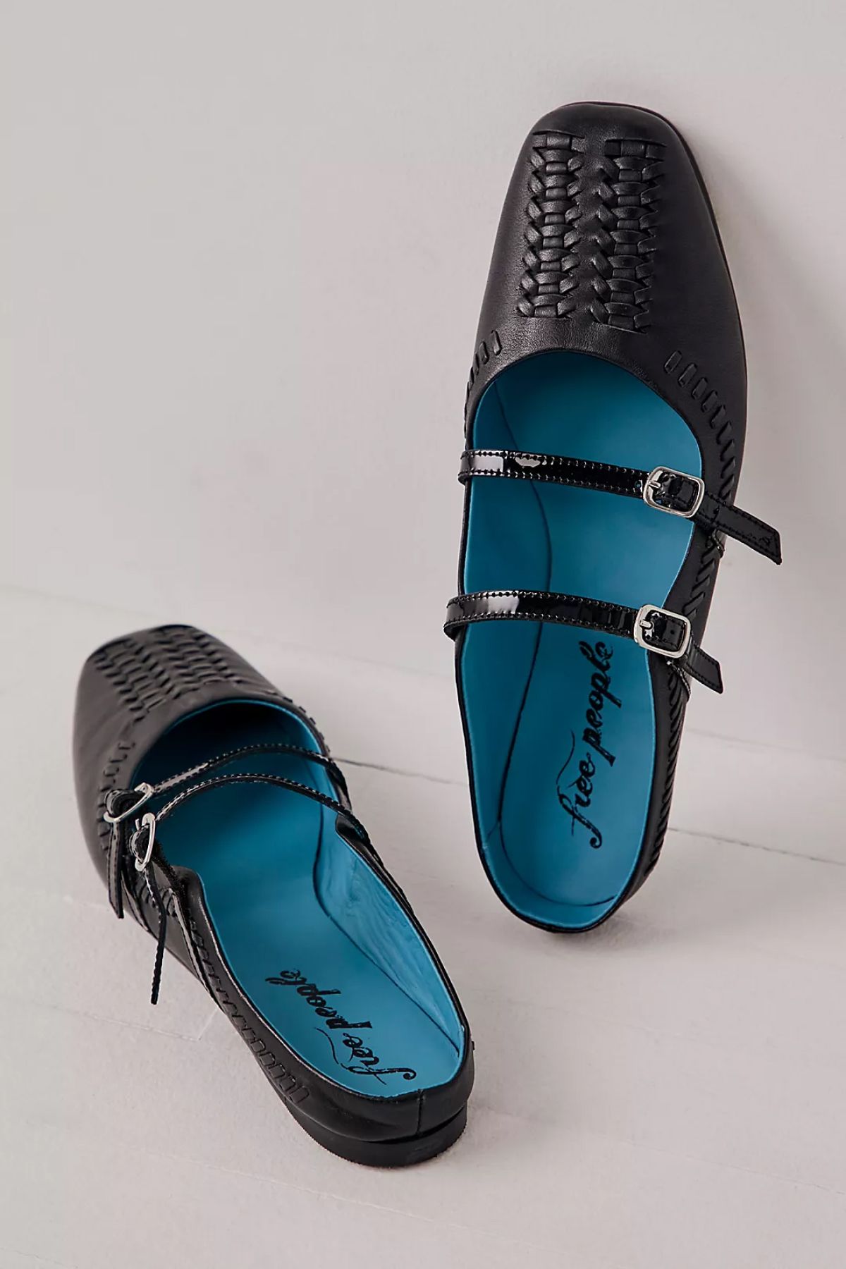 2023 summer shoe trends