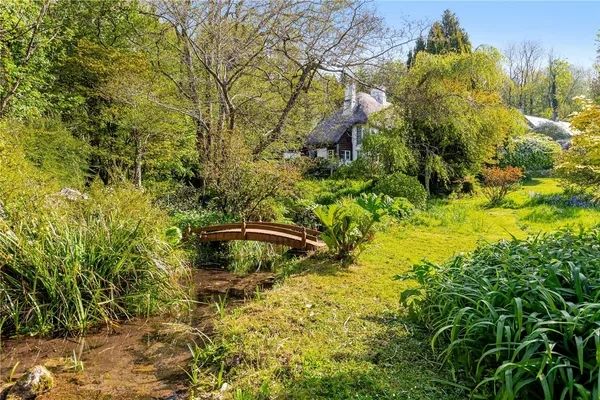 Kerswell Springs, Chudleigh, Newton Abbot, Devon