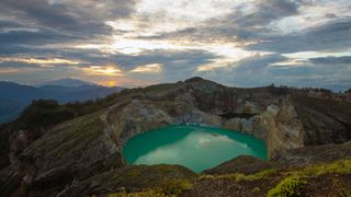 Mount Kelimutu, Indonesia