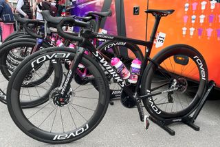 Lotte Kopecky's S-Works Tarmac SL8 with 32mm tyres