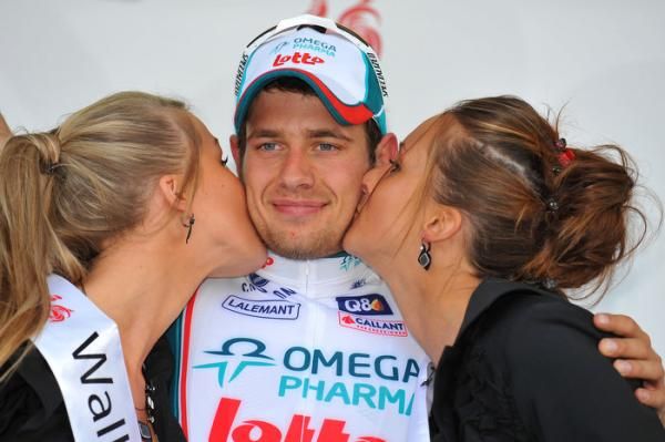 Adam Blythe (Omega Pharma - Lotto) on the podium for his win in the Circuit Franco-Belge's opening stage.