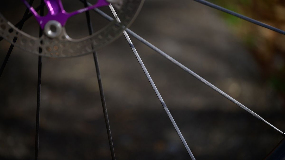 Hunt Sub50 carbon spoke