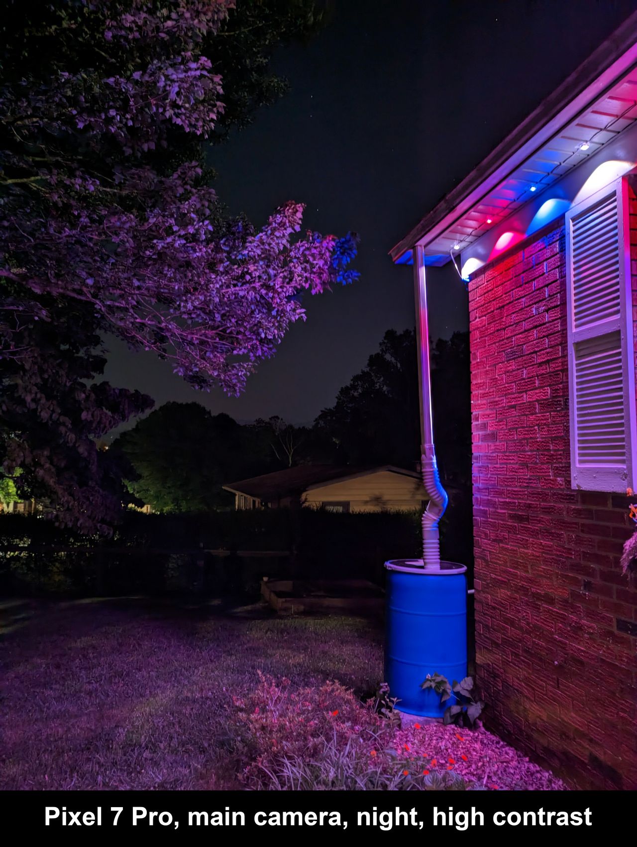 Low light photo samples from the Google Pixel 7 Pro