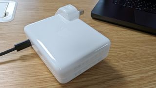 Chargeur du MacBook Pro 16 pouce m3