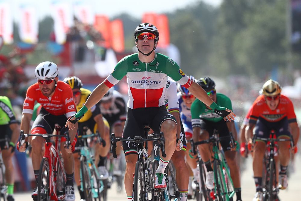 Elia Viviani wins stage 10 at the Vuelta a Espana
