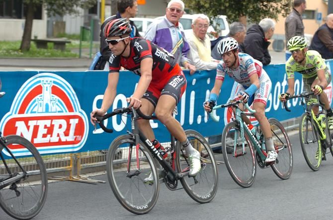 Taylor Phinney (BMC) in the bunch