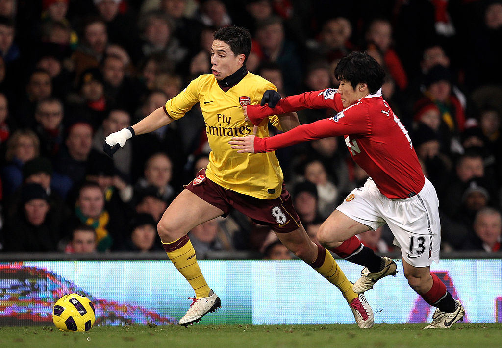 Samir Nasri in action for Arsenal in 2010, wearing a snood
