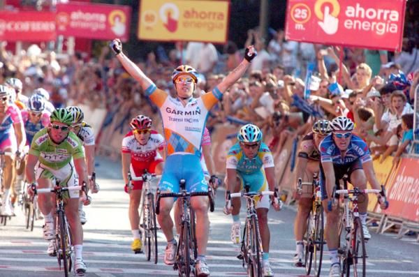 Farrar wins ahead of Cavendish and Davis