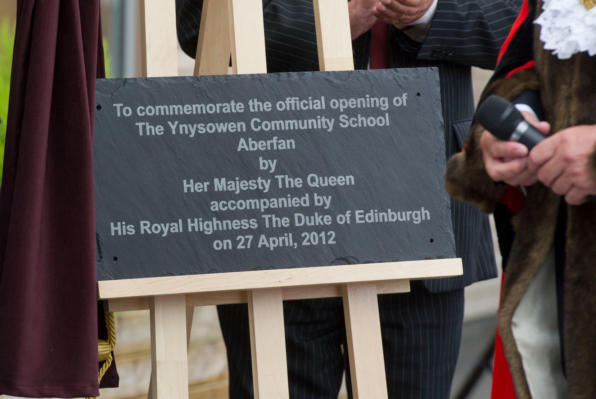 A plaque commemorating Queen Elizabeth's visit to Aberfan in 2012