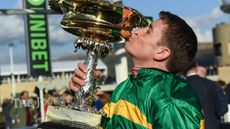 Buveur-dAir-BOXBuveur-D&rsquo;Air-GettyImages-931436126_182248371_279370492.jpg