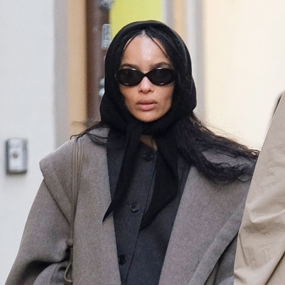 The winter coat styling trick Zoë Kravitz just wore is chic enough to go viral.