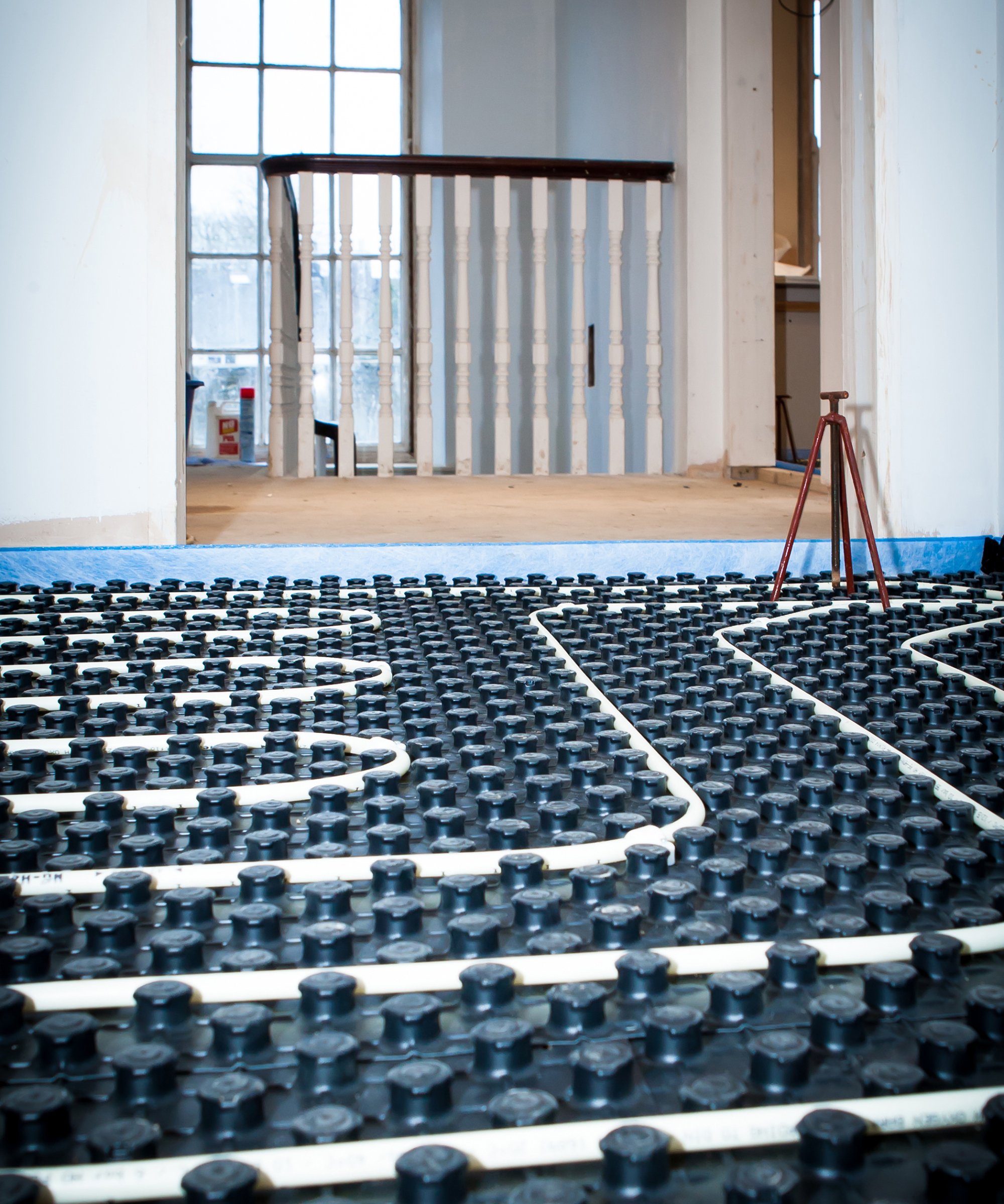 ufh being fitted in renovation