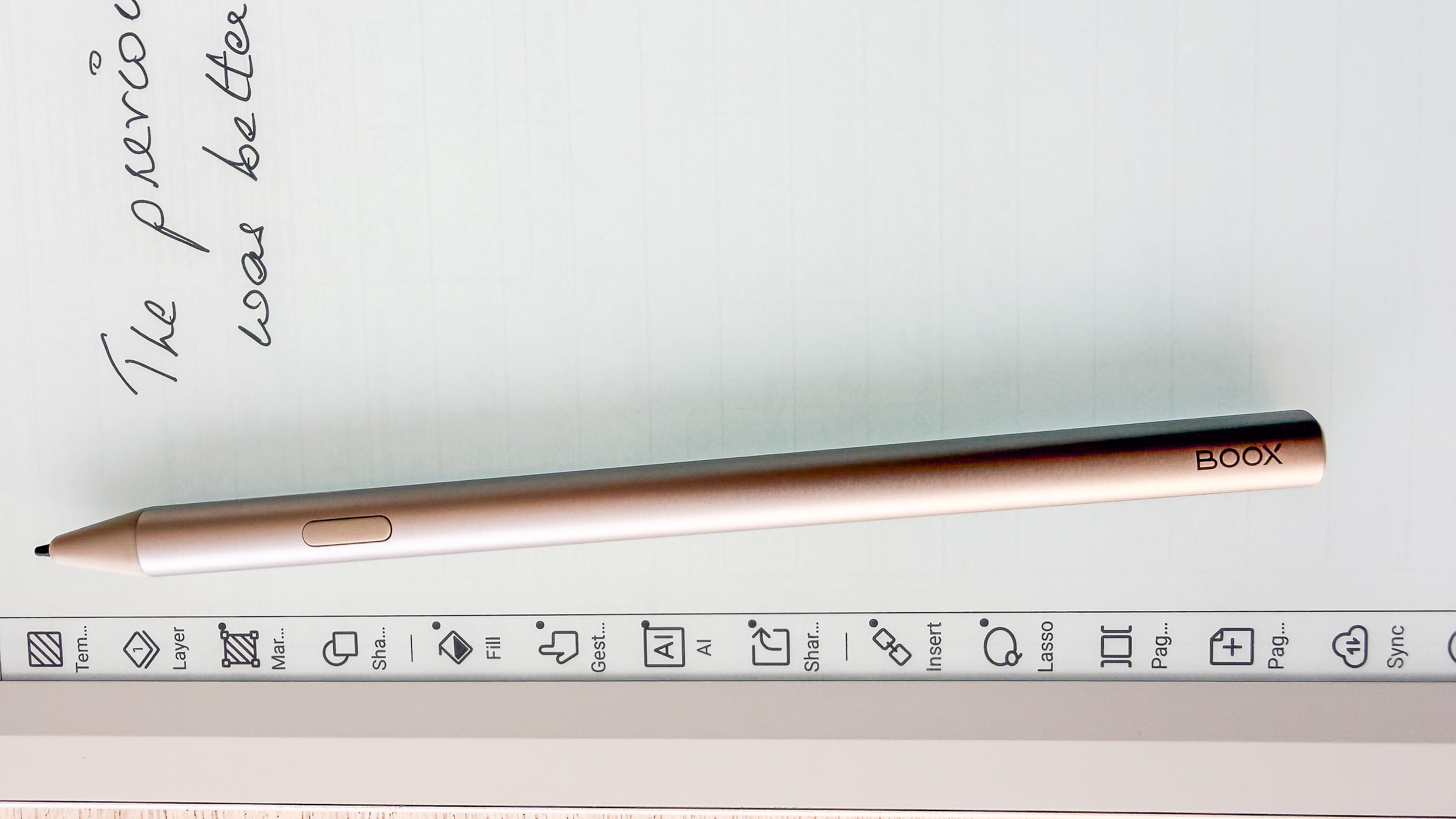 The InkSense Plus stylus supplied with the Boox Go 10.3 (Gen II) Lumi