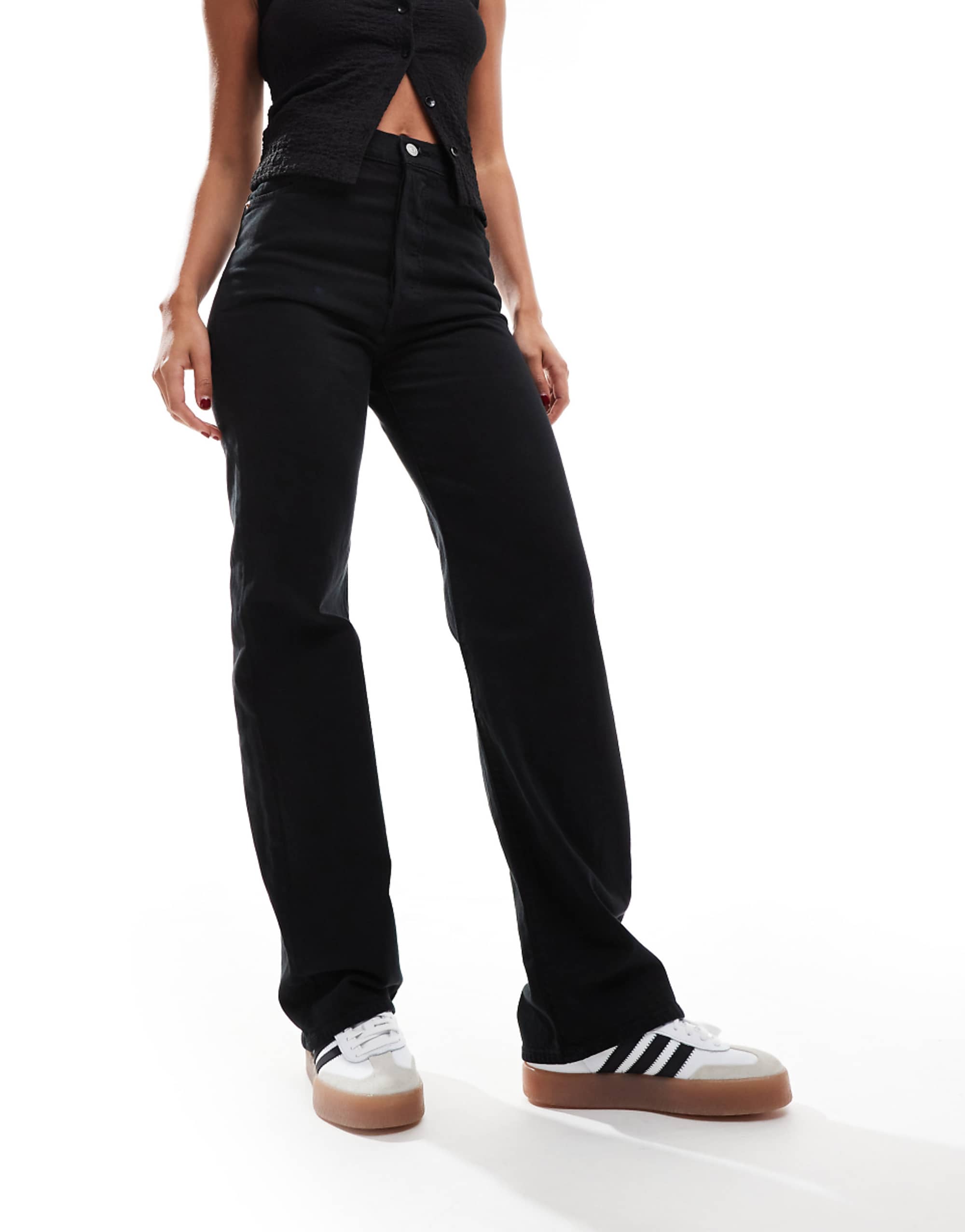Levis Ribcage High Rise Full Length Jeans in Black