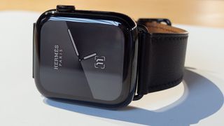 Apple watch always online on display not working