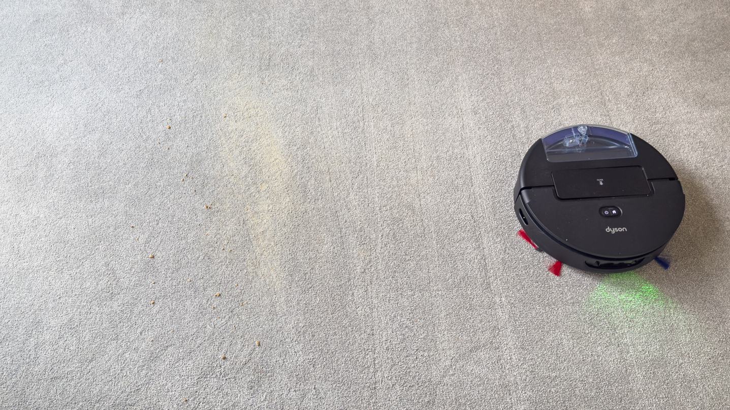 Dyson Spot+Scrub having failed to clean a large section of carpet