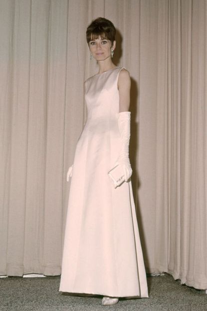 A comprehensive list of the best Oscars dresses of all time | Marie ...