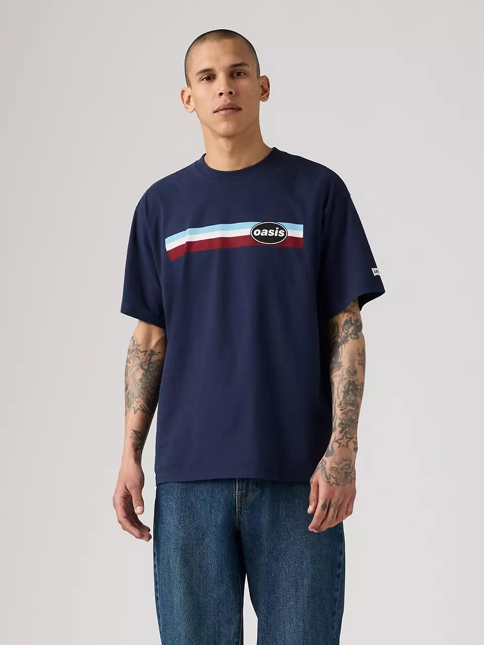 Oasis Levi's collection: Navy t-shirt with stripes horizontal on the chest