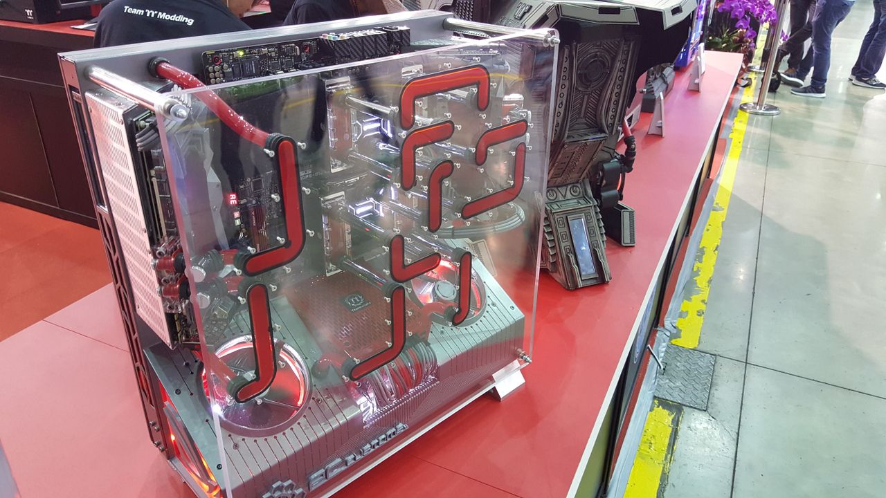 Computex 2017 case mod