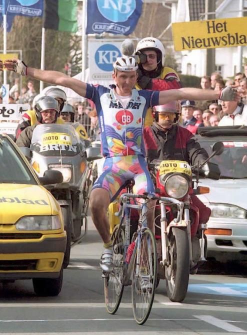 Johan Museeuw wins his second title in 1995