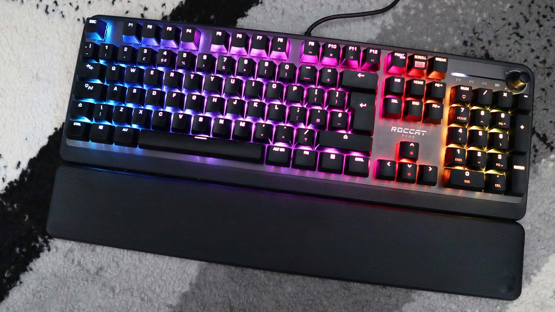 The Roccat Pyro pictured on a desktop with RGB lighting enabled