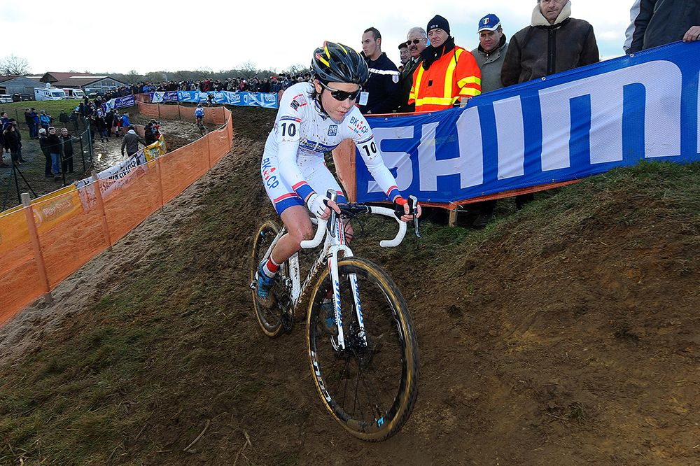 Sanne Cant solos to the win