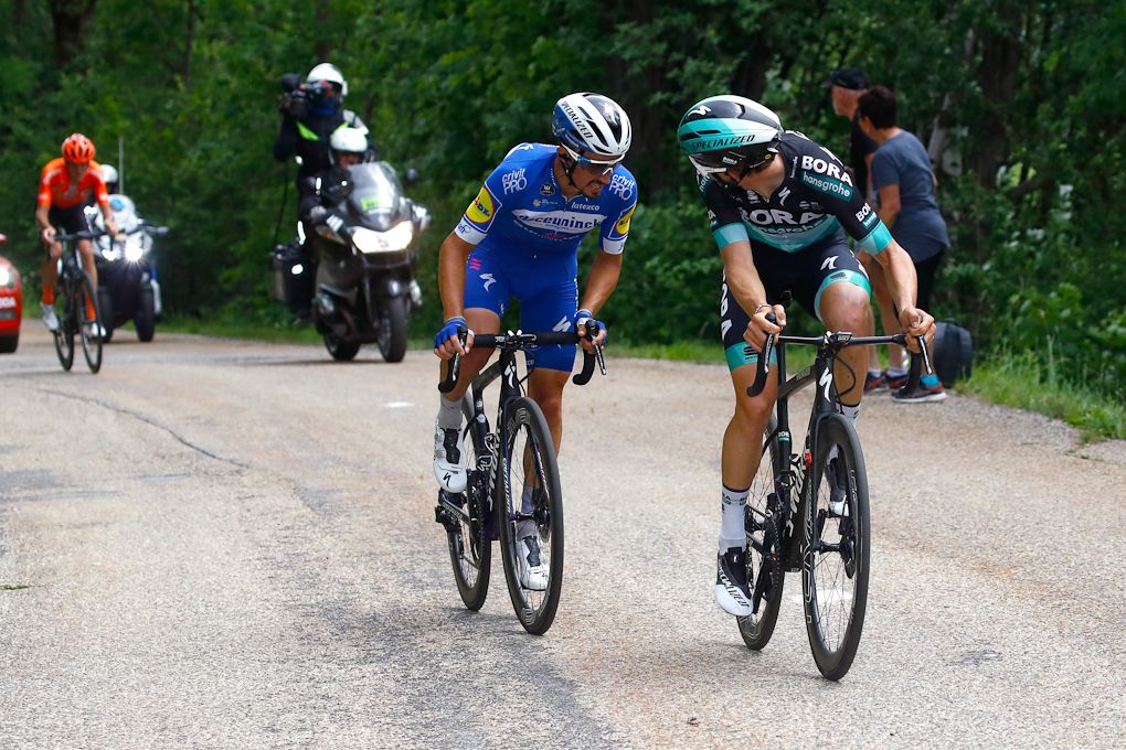 Gregor Muhlberger (Bora-Hansgrohe) attacks his breakaway companions near the end of stage 6 at Dauphine