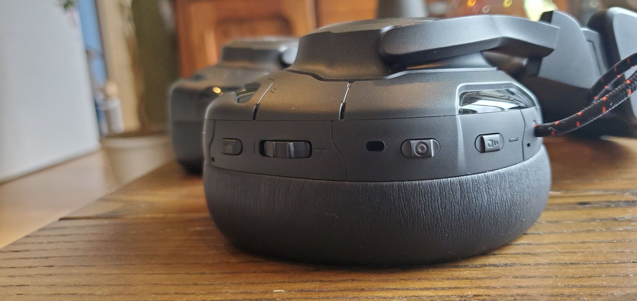 jbl quantum one review