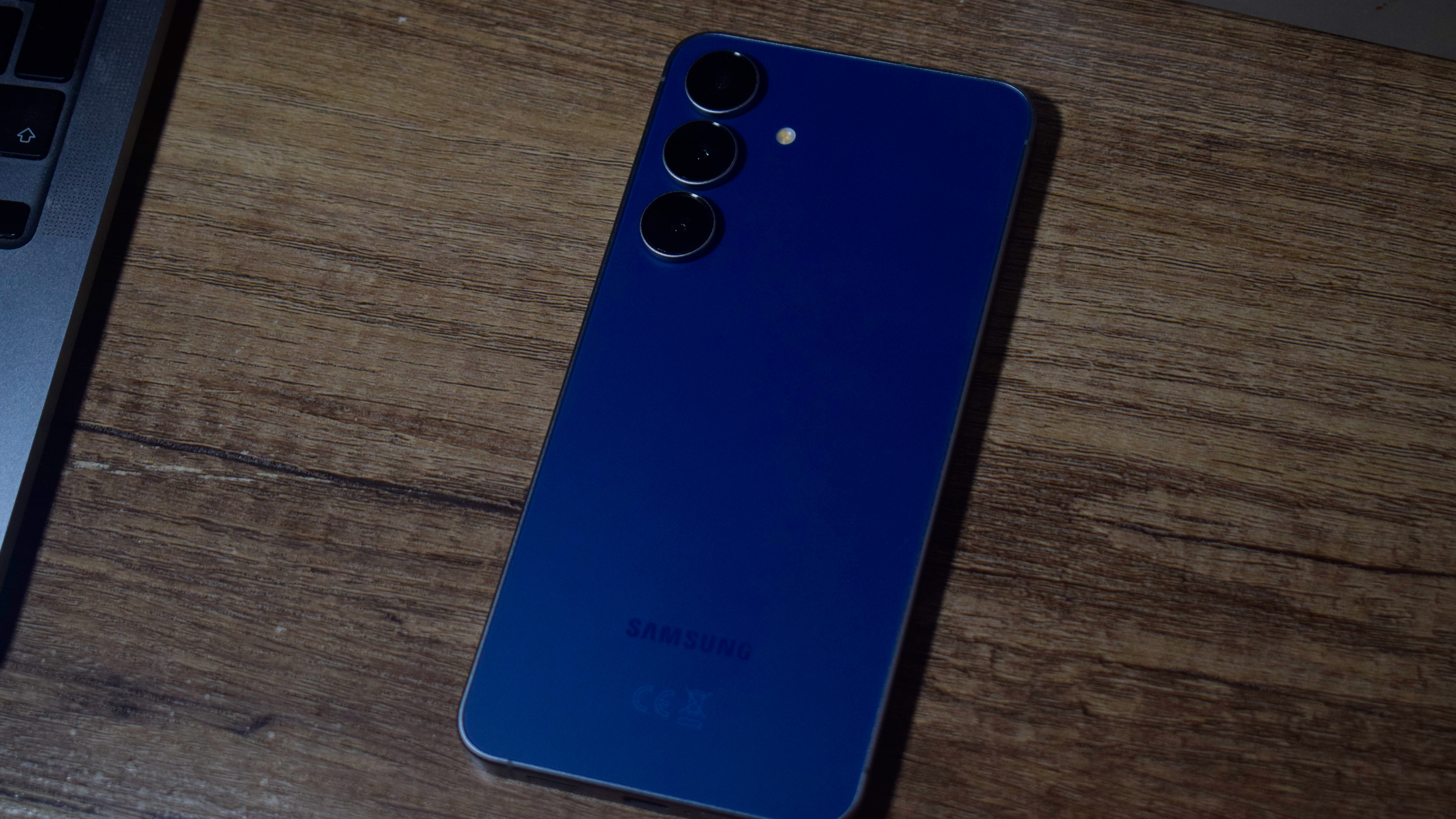 The Samsung Galaxy S25 FE 