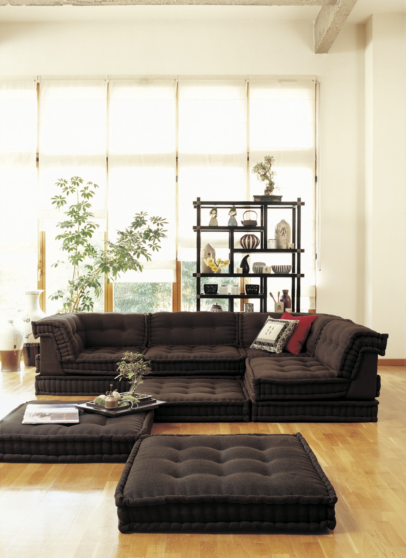 Mah Jong Sofa by Roche Bobois