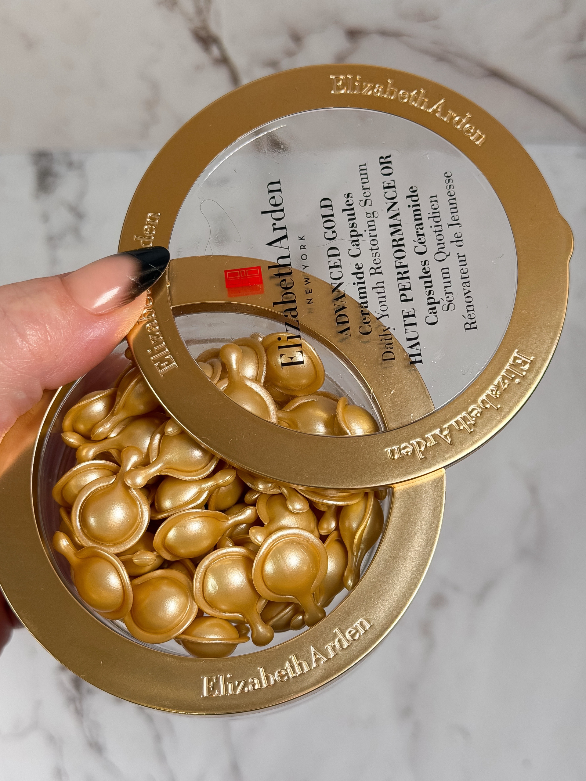 Elizabeth Arden Advanced Gold Ceramide Capsules Daily Youth Restoring Serum with P-PAR Longevity Catalyst