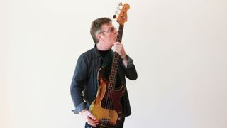Andy Rourke: kiss my bass