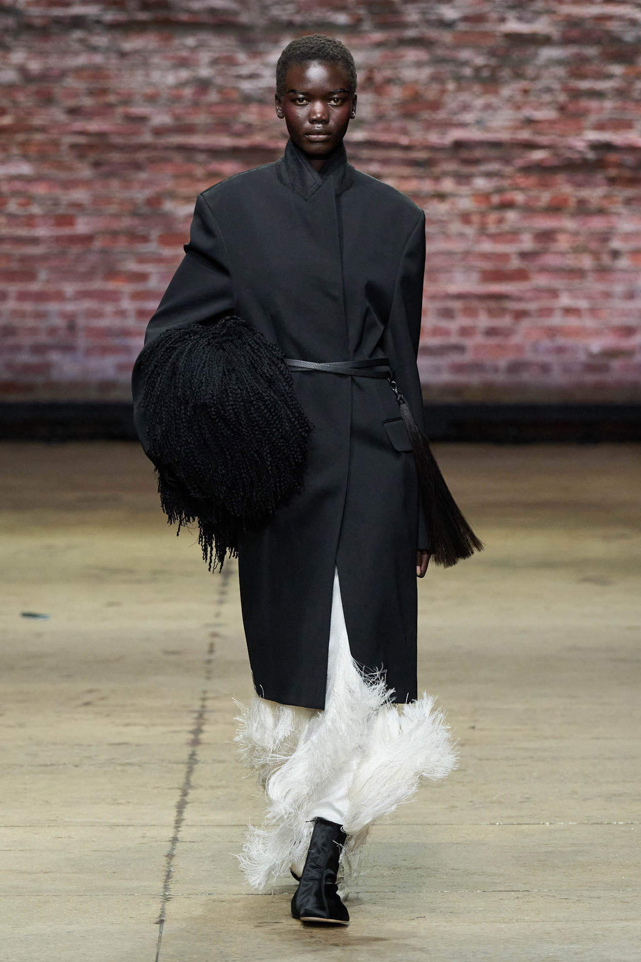 Fforme fall 2025 runway featuring flat sock boots
