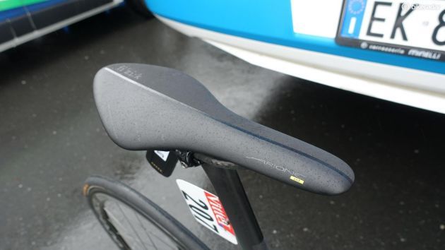Fizik's Arione