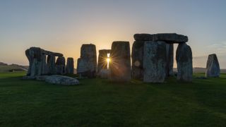 The Stonehenge circle of stones in the early morning light