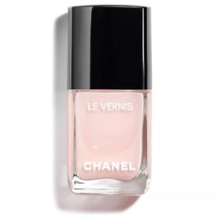 Chanel Le Vernis Nail Colour in Ballerina