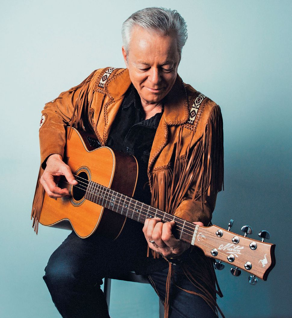 Tommy Emmanuel Master Class: Exclusive Tips On Fingerpicking 