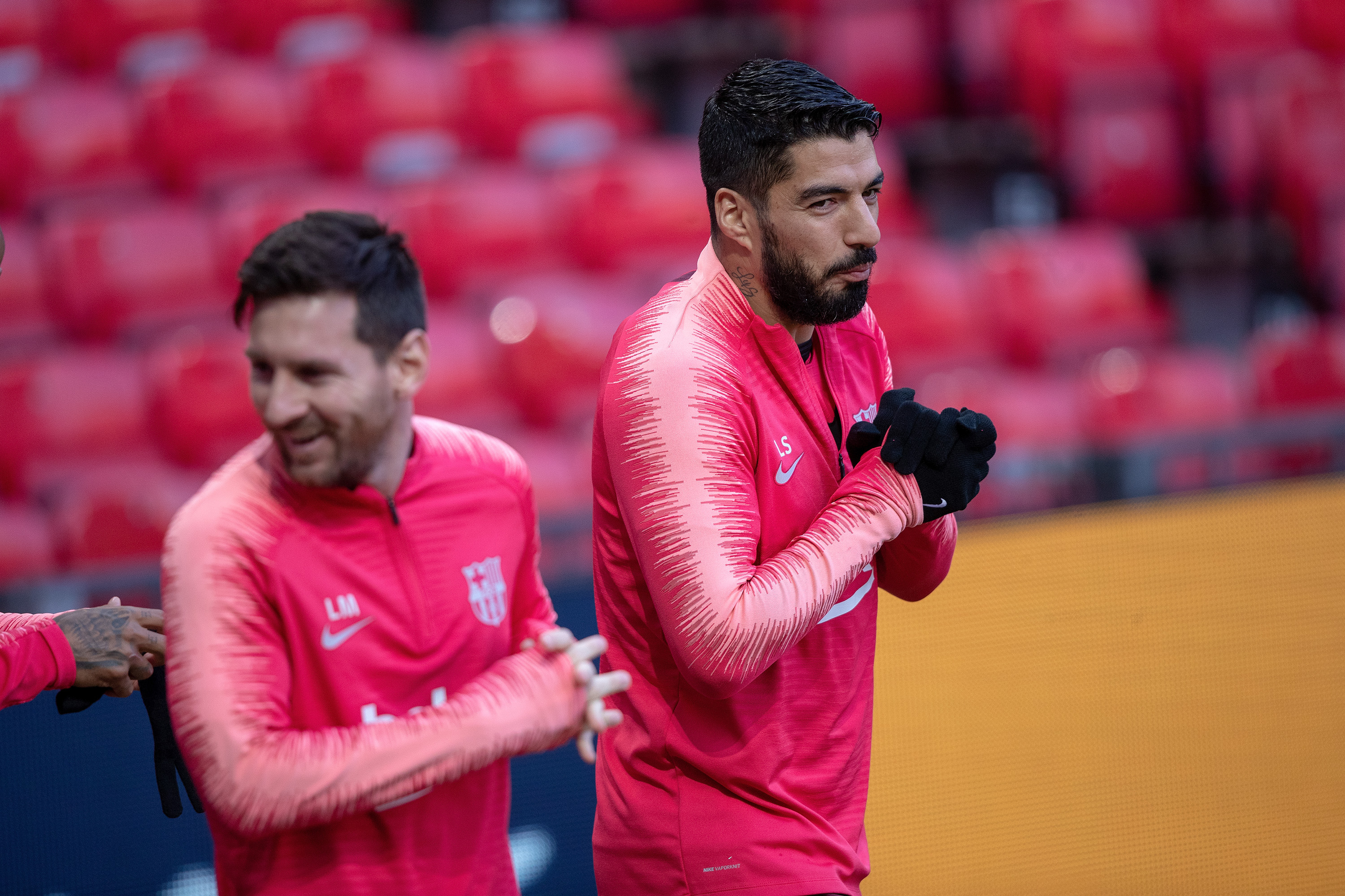 Barcelona Training and Press Conference – Old Trafford