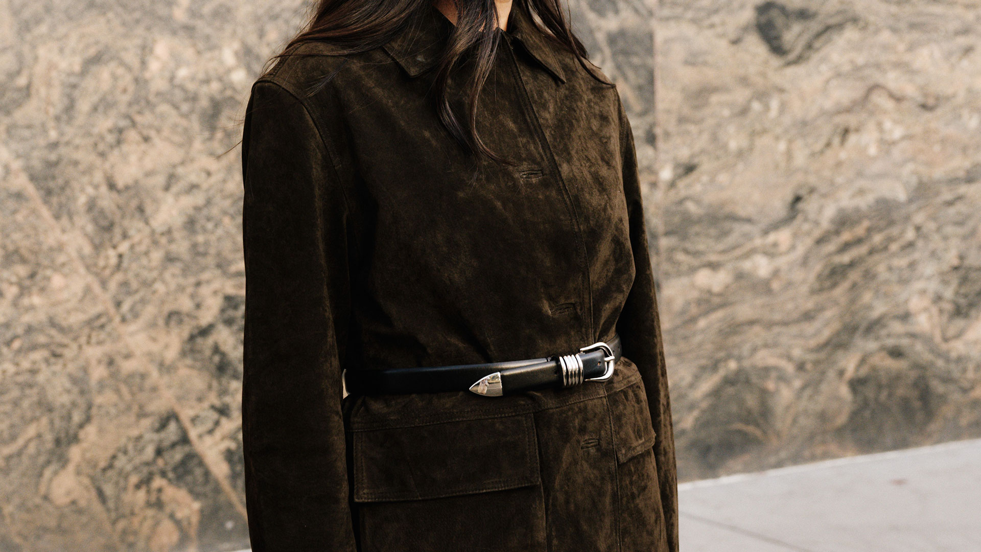 nicole eshaghpour in green suede jacket with a belt shot by @stephgeddes