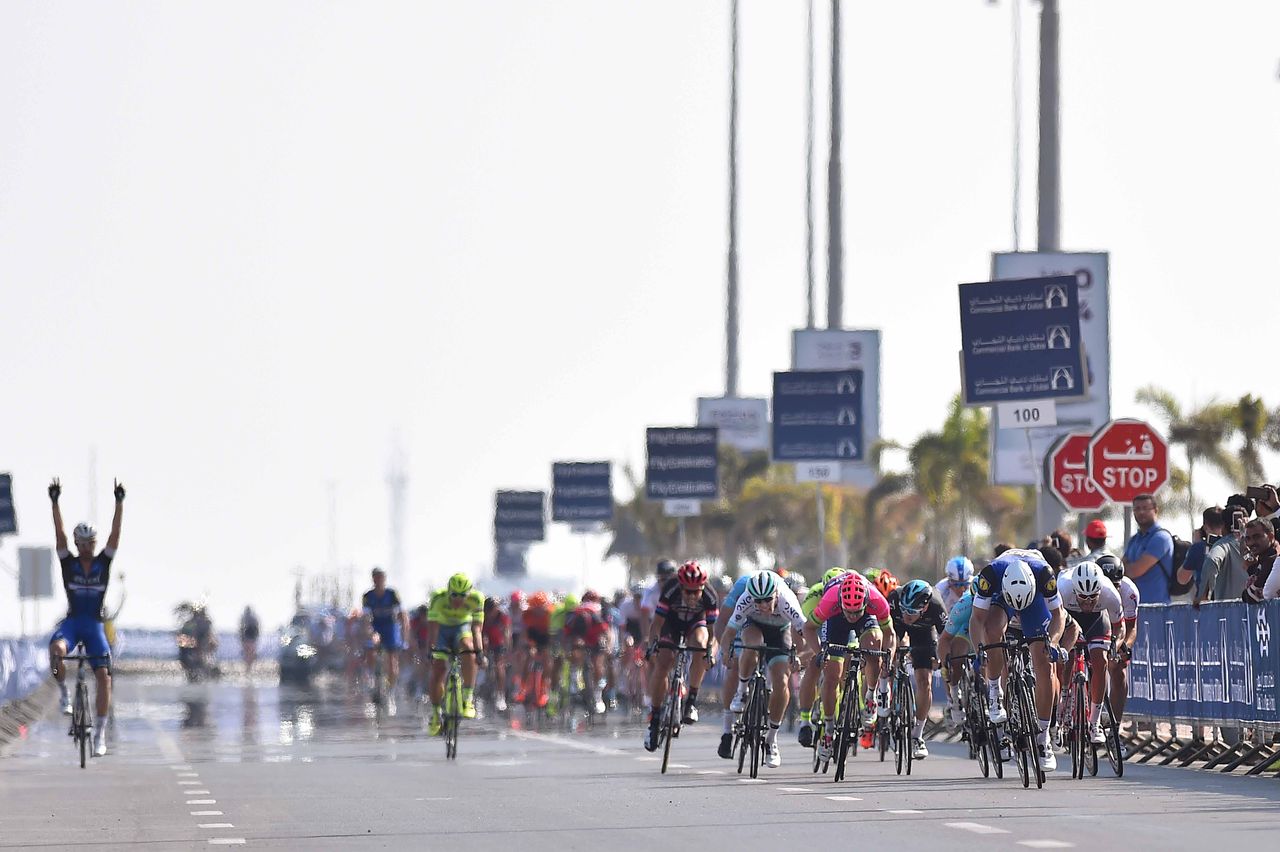 The sprint on Stage 1 of the Dubai Tour