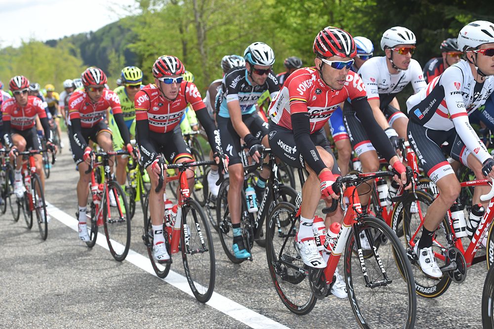 The field in stage 3 Tour de Romandie