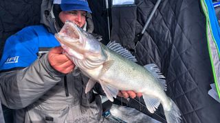 How to catch walleye