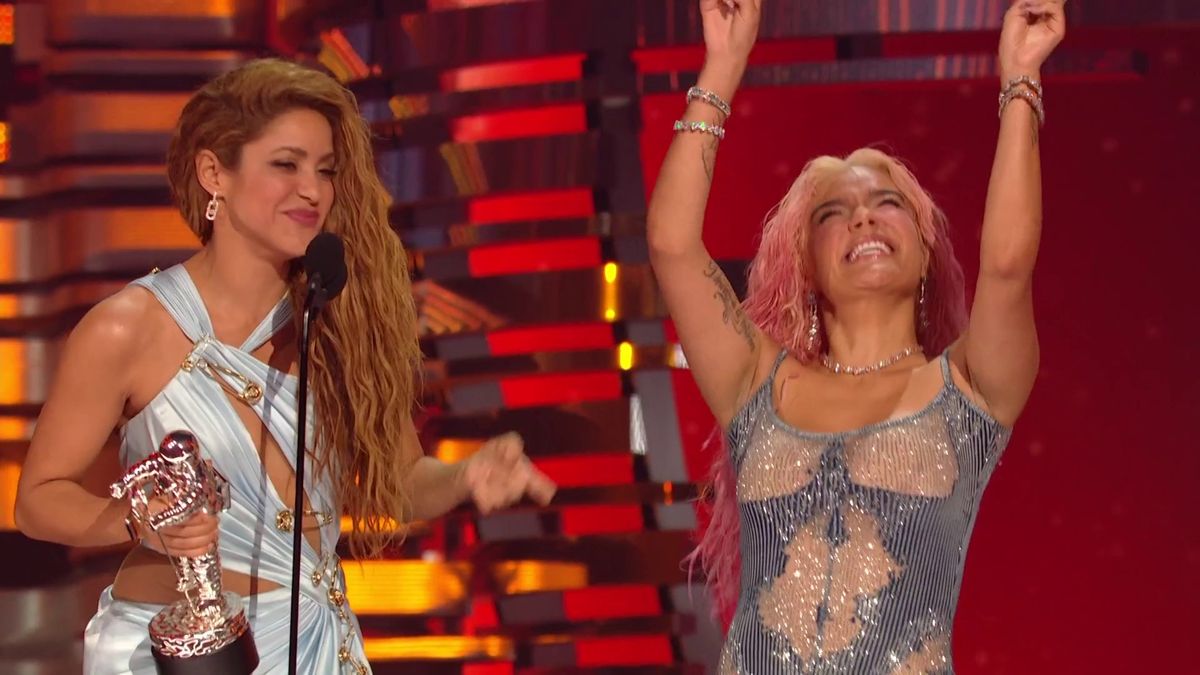 2023 VMA&#039;s Karol G Shakira