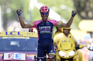 Ruben Plaza wins stage 16 of the 2015 Tour de France