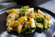 Broccoli and salmon pasta